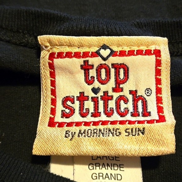 Top Stitch by Morning Sun Black Tee w/ Embroidered Cardinal Design Women Size L - Picture 4 of 10
